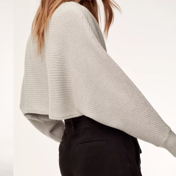 Aritzia cropped sweater -black - Picture 3 of 7